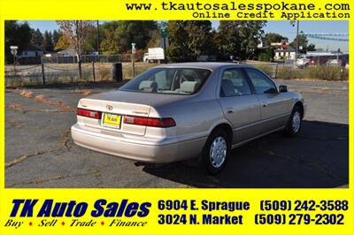 1998 Toyota Camry LE - Photo 5 - Spokane, WA 99212