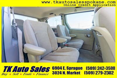 2003 Dodge Grand Caravan Sport   - Photo 12 - Spokane, WA 99212