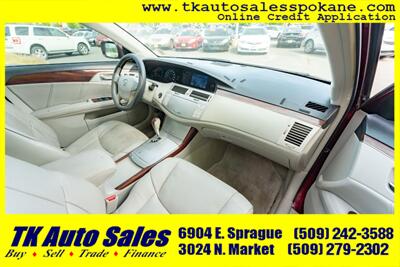 2008 Toyota Avalon Limited   - Photo 11 - Spokane, WA 99212