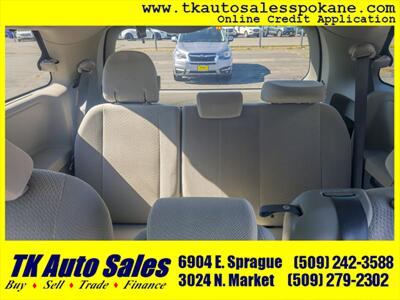 2013 Toyota Sienna LE 7-Passenger Auto Acces - Photo 11 - Spokane, WA 99212