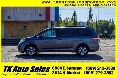 2013 Toyota Sienna LE 7-Passenger Auto Acces - Photo 4 - Spokane, WA 99212