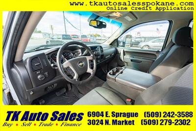 2011 Chevrolet Silverado 3500HD LT   - Photo 9 - Spokane, WA 99212