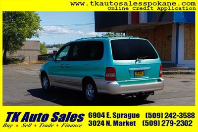 2003 Kia Sedona EX - Photo 5 - Spokane, WA 99212