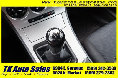 2011 MAZDA MAZDA3 i Touring   - Photo 14 - Spokane, WA 99212