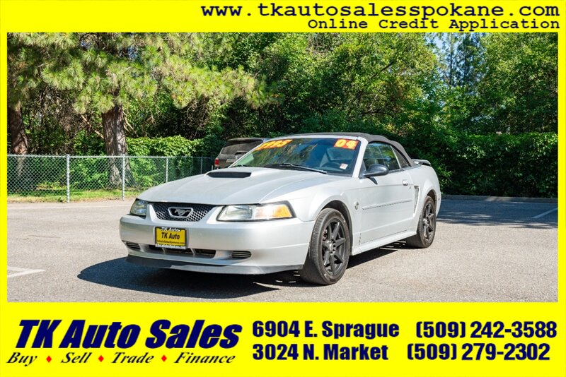 2004 Ford Mustang Deluxe - Photo 1 - Spokane, WA 99212