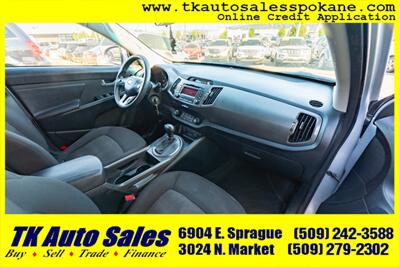 2012 Kia Sportage LX   - Photo 11 - Spokane, WA 99212