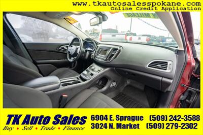 2015 Chrysler 200 Limited   - Photo 11 - Spokane, WA 99212