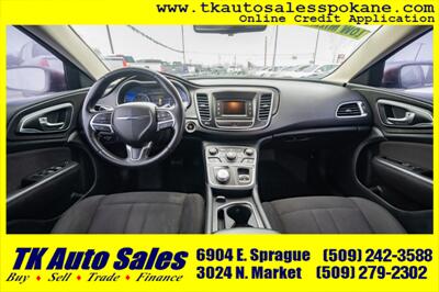 2015 Chrysler 200 Limited   - Photo 10 - Spokane, WA 99212