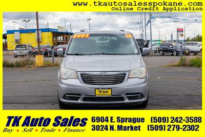 2016 Chrysler Town and Country Touring - Photo 3 - Spokane, WA 99212