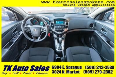 2015 Chevrolet Cruze 1LT Auto   - Photo 10 - Spokane, WA 99212