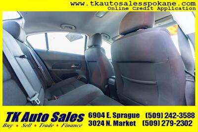 2015 Chevrolet Cruze 1LT Auto   - Photo 13 - Spokane, WA 99212