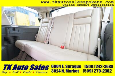 2004 Lincoln Navigator   - Photo 14 - Spokane, WA 99212