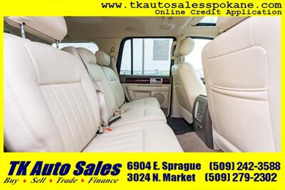 2004 Lincoln Navigator   - Photo 13 - Spokane, WA 99212