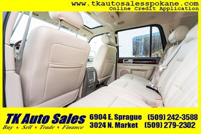 2004 Lincoln Navigator   - Photo 12 - Spokane, WA 99212