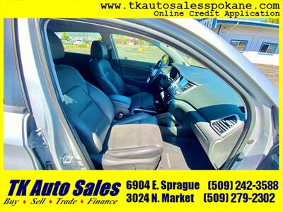 2017 Hyundai TUCSON Limited   - Photo 8 - Spokane, WA 99212