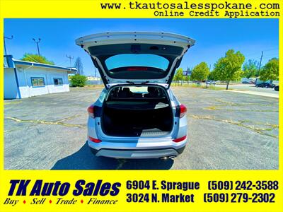 2017 Hyundai TUCSON Limited   - Photo 11 - Spokane, WA 99212