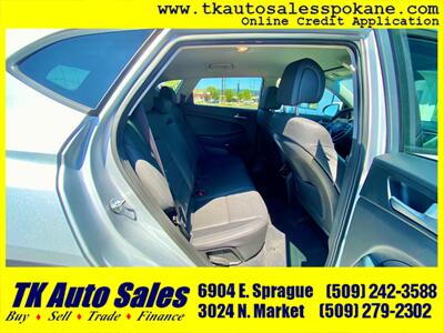 2017 Hyundai TUCSON Limited   - Photo 10 - Spokane, WA 99212