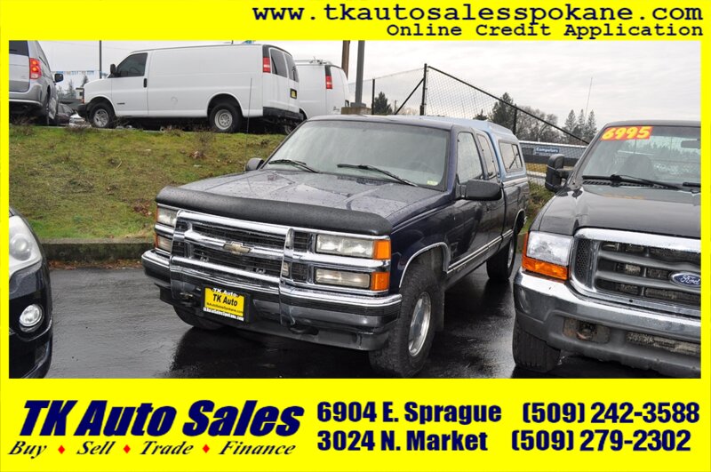 1996 Chevrolet C/K 1500 Series K1500 Cheyenne   - Photo 1 - Spokane, WA 99212