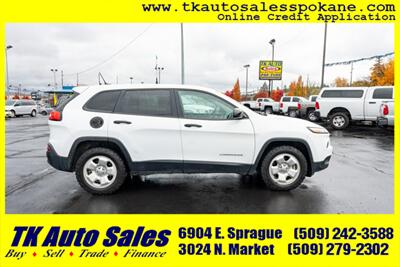 2015 Jeep Cherokee Sport   - Photo 4 - Spokane, WA 99212