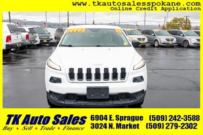 2015 Jeep Cherokee Sport   - Photo 2 - Spokane, WA 99212