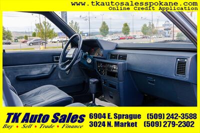 1986 Toyota Camry Deluxe - Photo 9 - Spokane, WA 99212