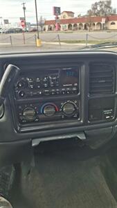2001 Chevrolet Silverado 2500HD LS   - Photo 10 - Spokane, WA 99212