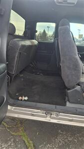 2001 Chevrolet Silverado 2500HD LS   - Photo 14 - Spokane, WA 99212