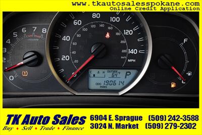 2013 Toyota RAV4 XLE   - Photo 14 - Spokane, WA 99212