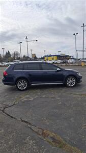 2017 Volkswagen Golf Alltrack TSI SE 4Motion   - Photo 6 - Spokane, WA 99212