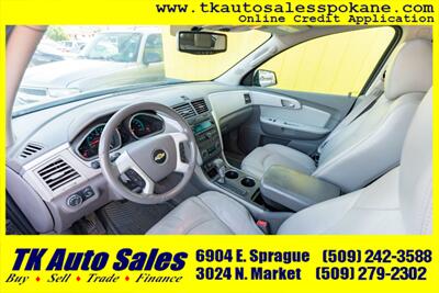 2012 Chevrolet Traverse LT   - Photo 9 - Spokane, WA 99212