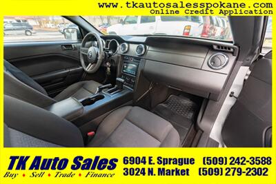 2005 Ford Mustang V6 Deluxe   - Photo 11 - Spokane, WA 99212