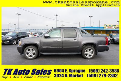 2011 Chevrolet Avalanche LTZ   - Photo 8 - Spokane, WA 99212