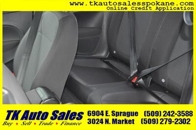 2013 Volkswagen Beetle 2.5L Entry PZEV - Photo 7 - Spokane, WA 99212