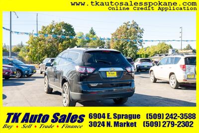 2017 Chevrolet Traverse LT - Photo 7 - Spokane, WA 99212