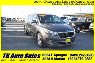 2017 Kia Sedona LX - Photo 3 - Spokane, WA 99212