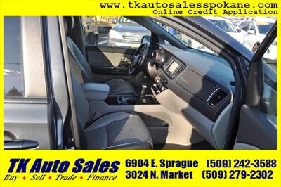 2017 Kia Sedona LX - Photo 10 - Spokane, WA 99212