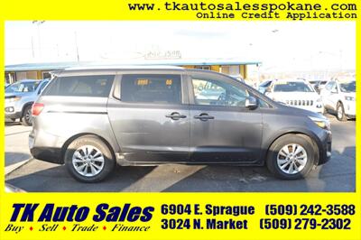 2017 Kia Sedona LX - Photo 4 - Spokane, WA 99212