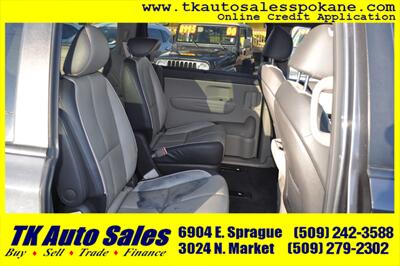 2017 Kia Sedona LX - Photo 11 - Spokane, WA 99212