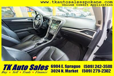 2018 Ford Fusion SE   - Photo 11 - Spokane, WA 99212