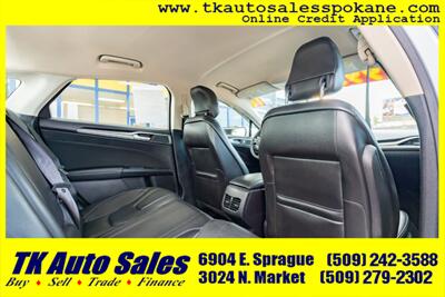 2018 Ford Fusion SE   - Photo 13 - Spokane, WA 99212