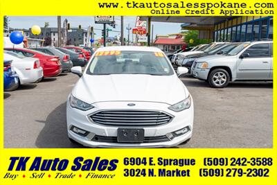 2018 Ford Fusion SE   - Photo 2 - Spokane, WA 99212