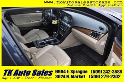 2017 Hyundai SONATA Hybrid Limited   - Photo 11 - Spokane, WA 99212