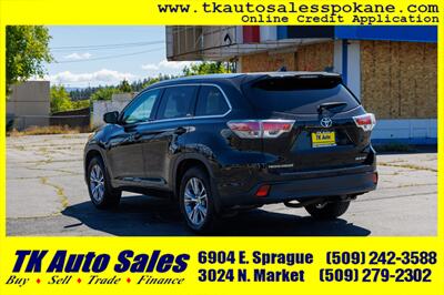 2015 Toyota Highlander XLE - Photo 5 - Spokane, WA 99212