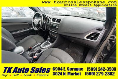 2012 Dodge Avenger SE   - Photo 11 - Spokane, WA 99212