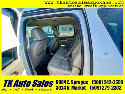 2011 Chevrolet Suburban LT   - Photo 10 - Spokane, WA 99212