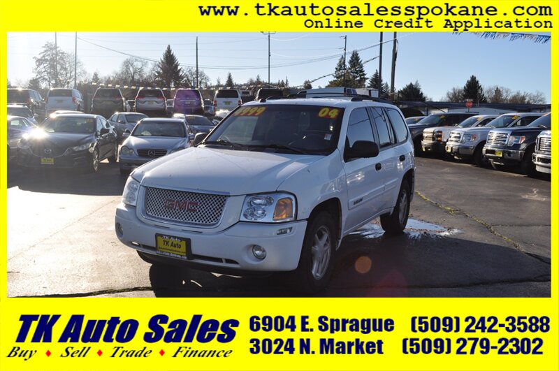 2004 GMC Envoy SLE   - Photo 1 - Spokane, WA 99212