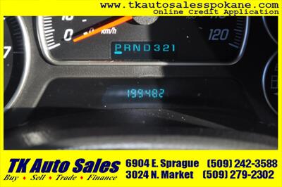 2004 GMC Envoy SLE   - Photo 12 - Spokane, WA 99212