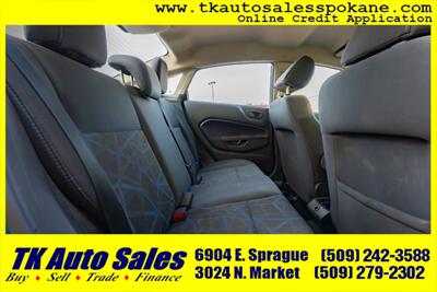 2012 Ford Fiesta SE   - Photo 13 - Spokane, WA 99212