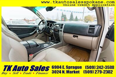 2004 Toyota 4Runner Limited   - Photo 11 - Spokane, WA 99212