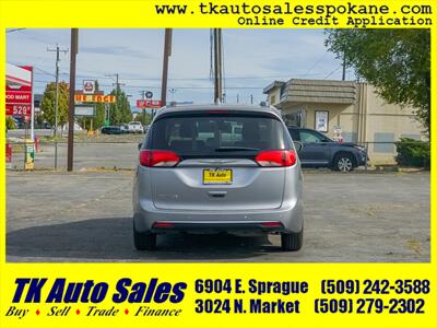 2020 Chrysler Pacifica Touring L - Photo 5 - Spokane, WA 99212